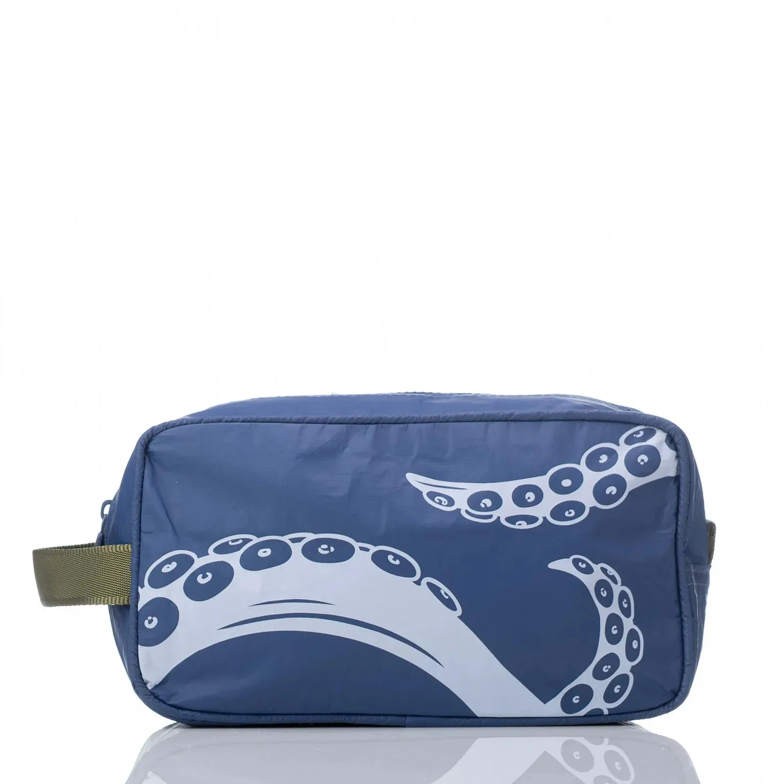 Aloha Dopp Kit Arctic on Navy He'e