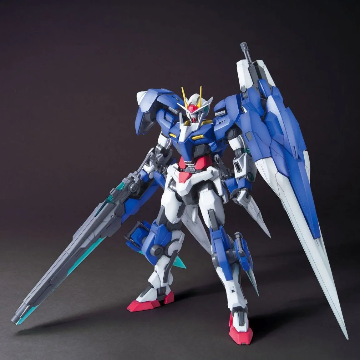 Bandai MG 1/100 00 Gundam Seven Sword/G