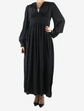 Black V-neckline maxi dress - size S