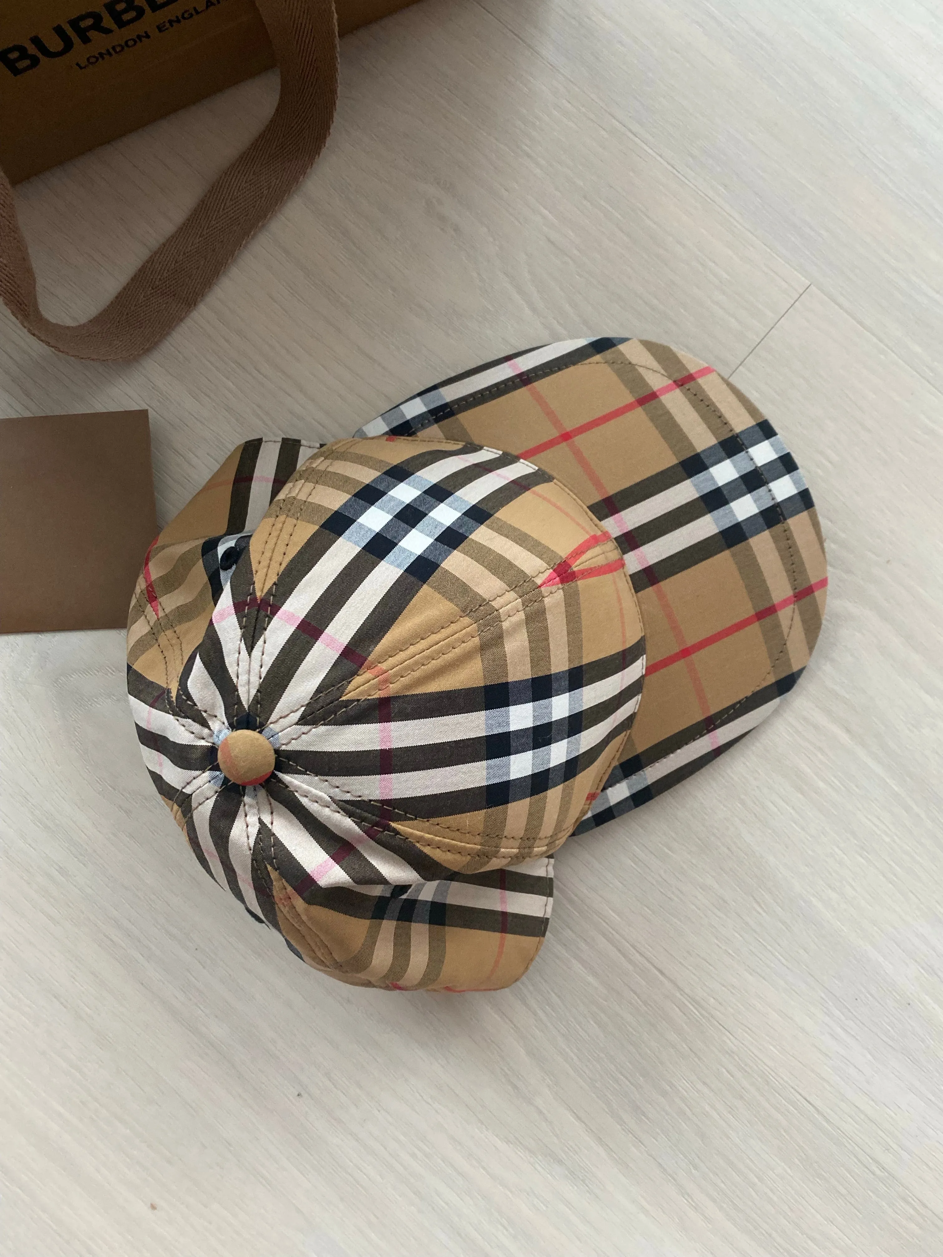 Burberry check hat