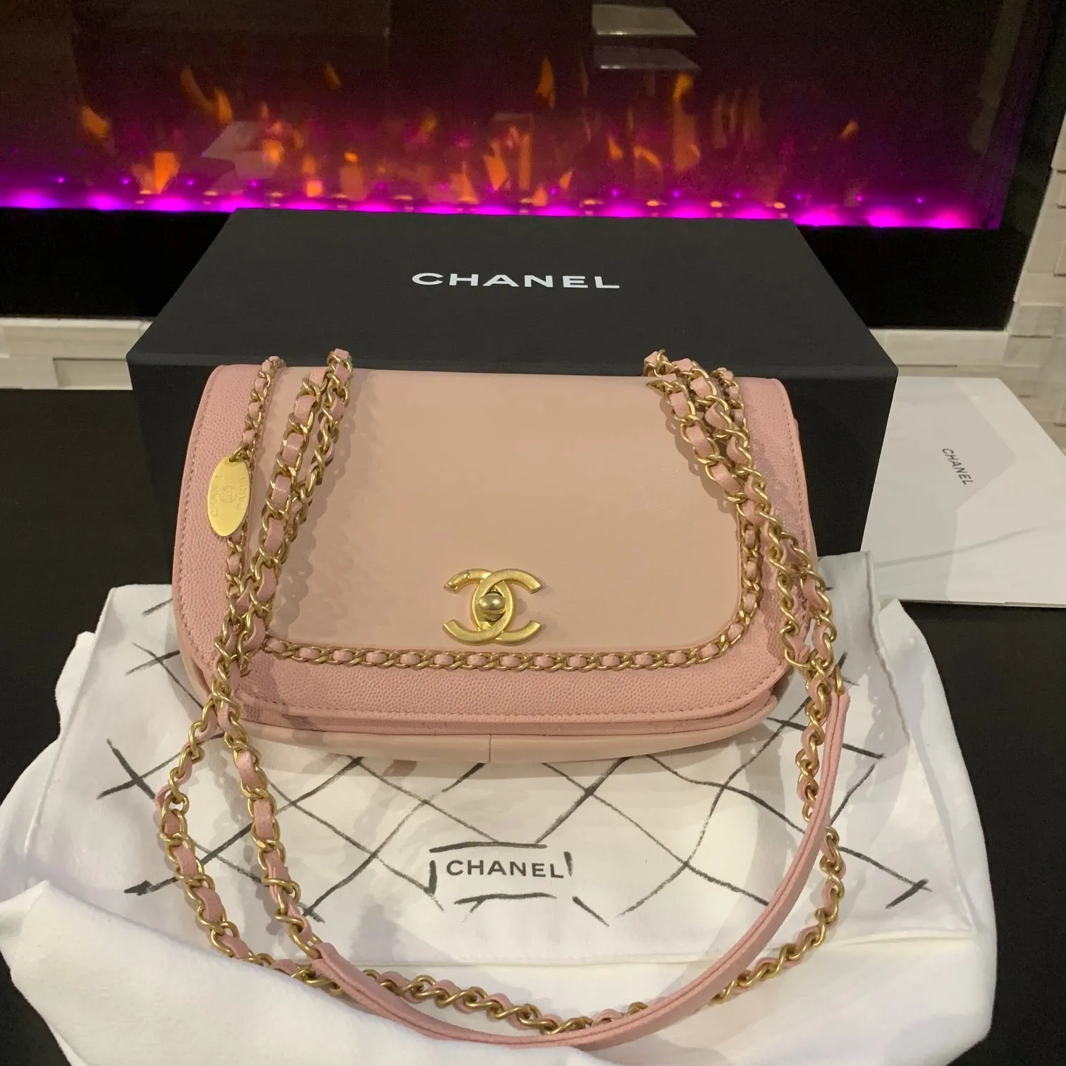 Chanel lovely chain bag