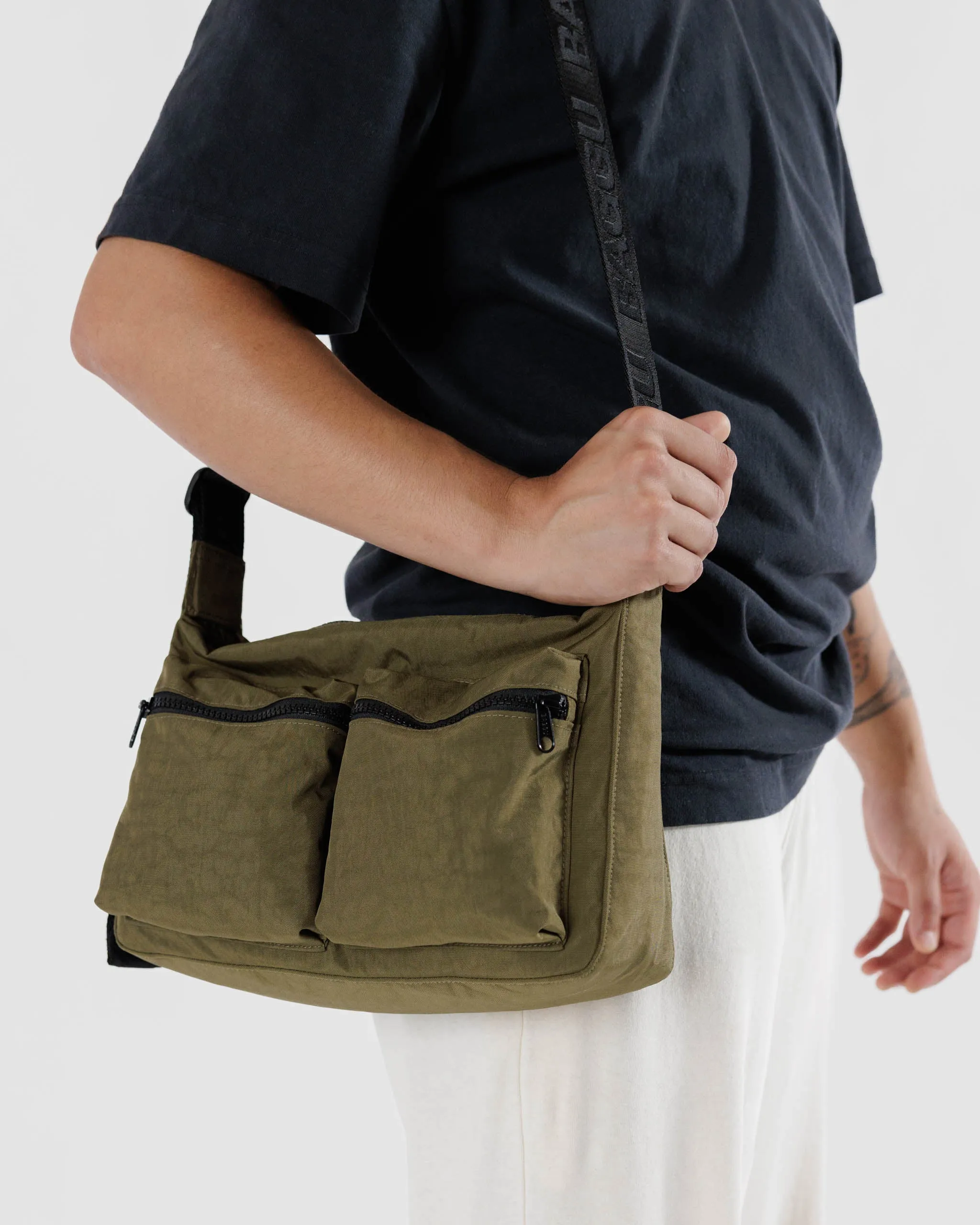 Medium Cargo Crossbody in Seaweed