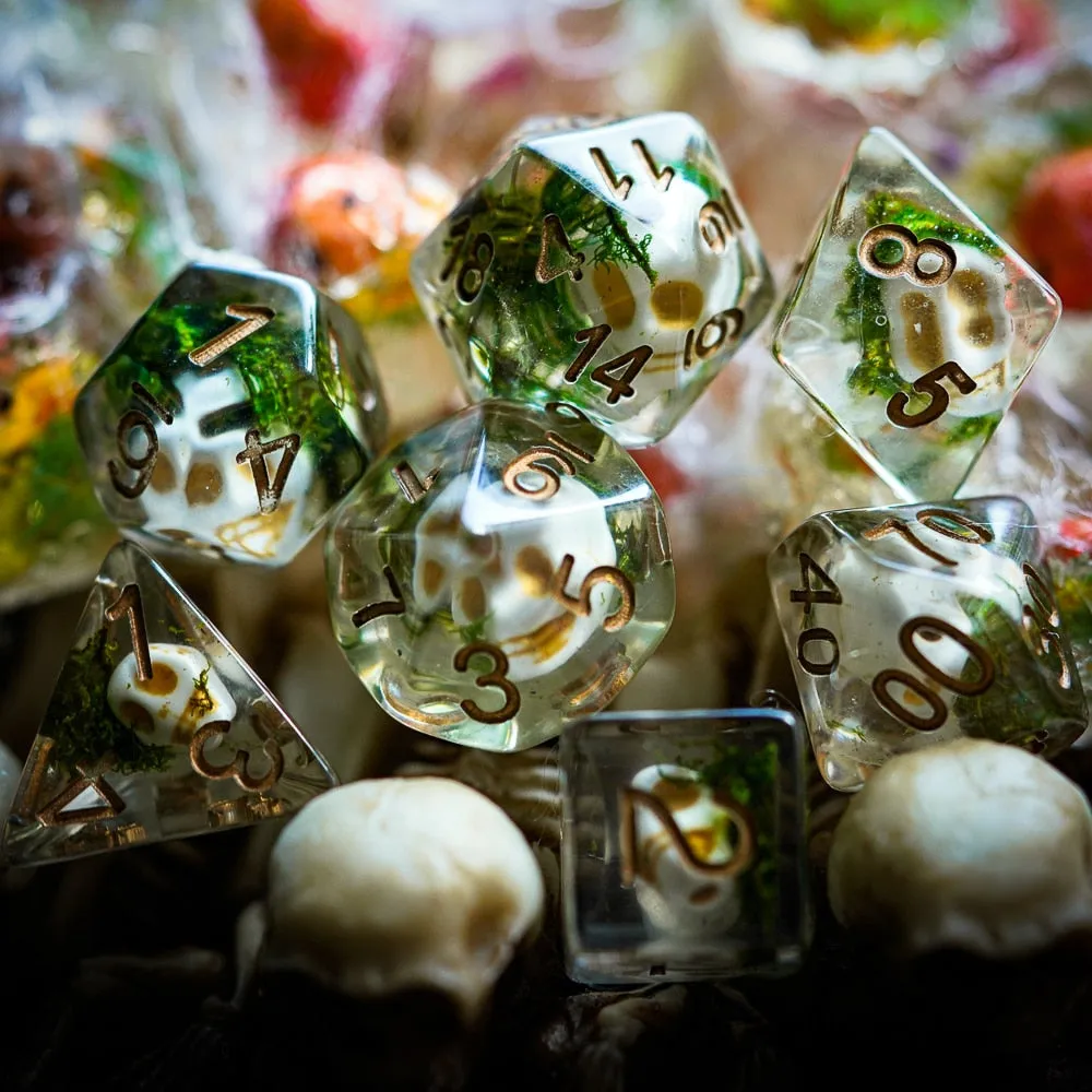 Ominous Pirate Skulls Dice