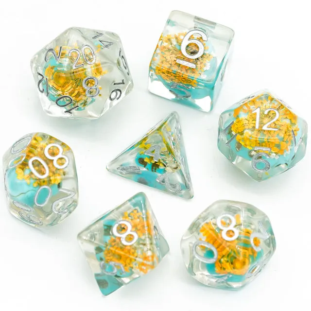 Ominous Pirate Skulls Dice