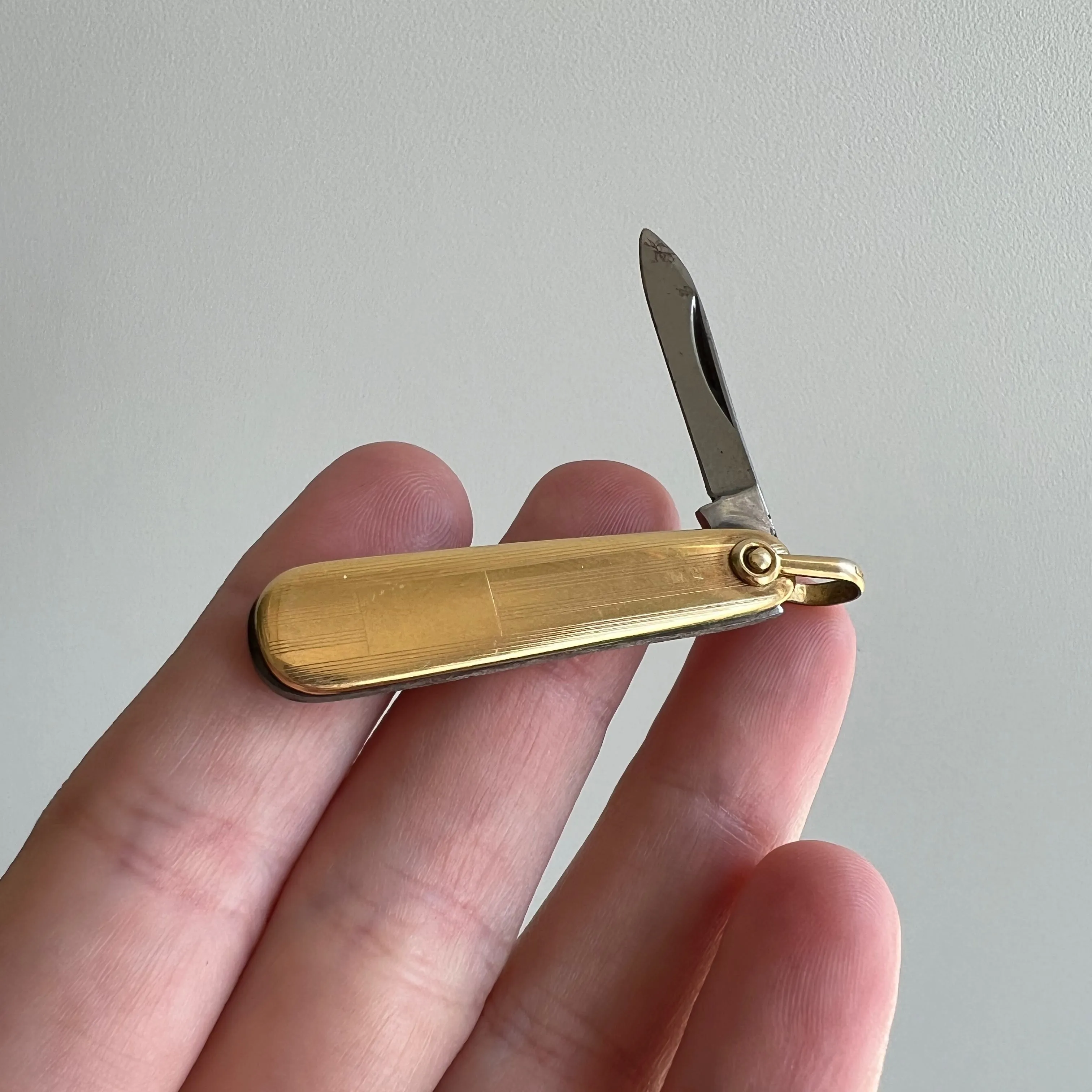 V I N T A G E // for tiny slices / gold filled pen knife / a pocket knife pendant