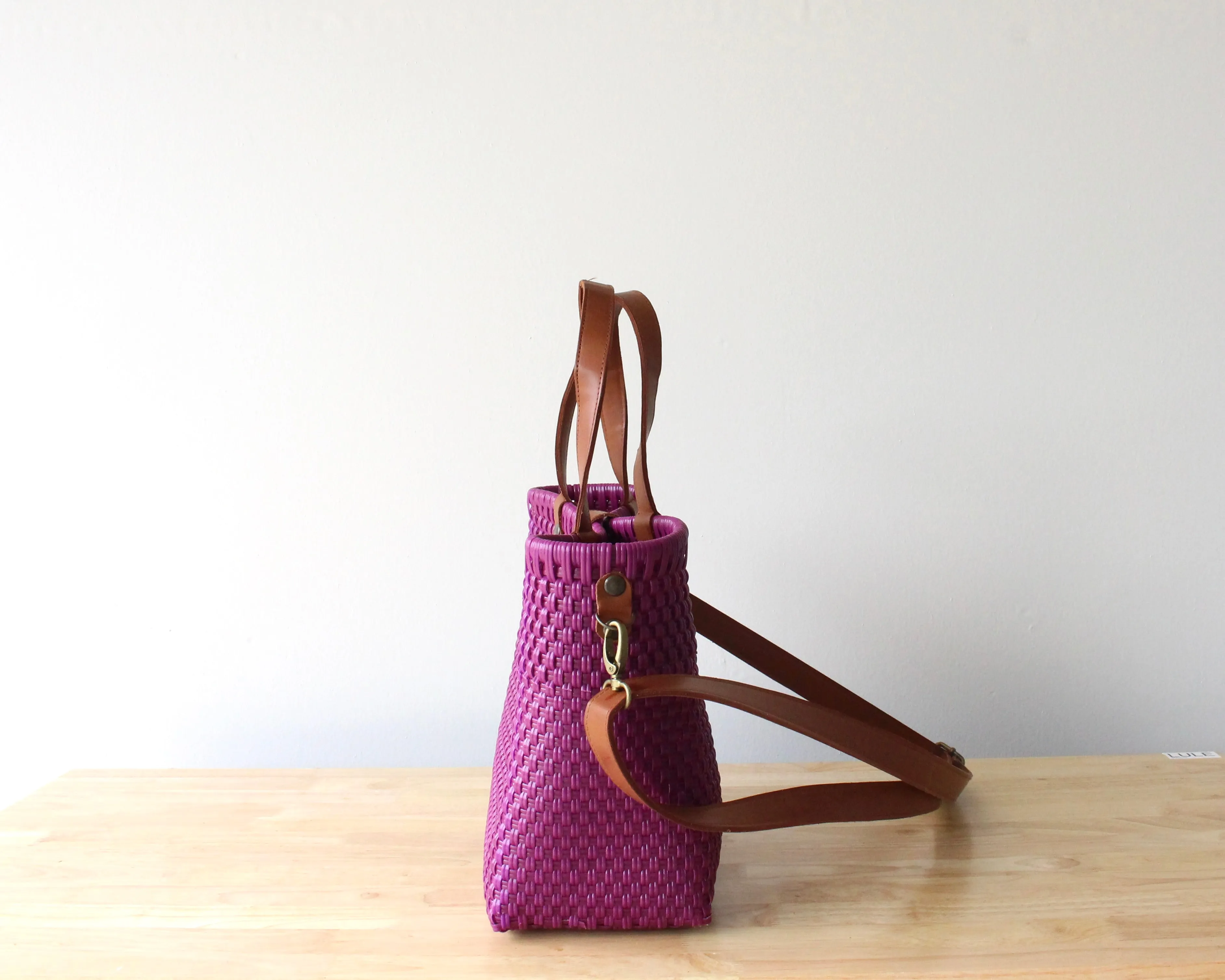 Violet Handwoven Purse by MexiMexi